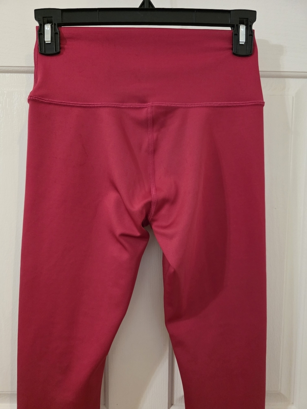 ALO Yoga Women's Fuchsia High-Waist Leggings - Picture 5 of 12